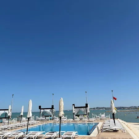 Belas Appartement Golem (Tirana)